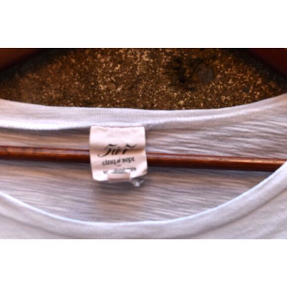 Cinq à Sept White Puff Sleeve Top with Tie Cuffs – Size Small - Picture 5 of 5